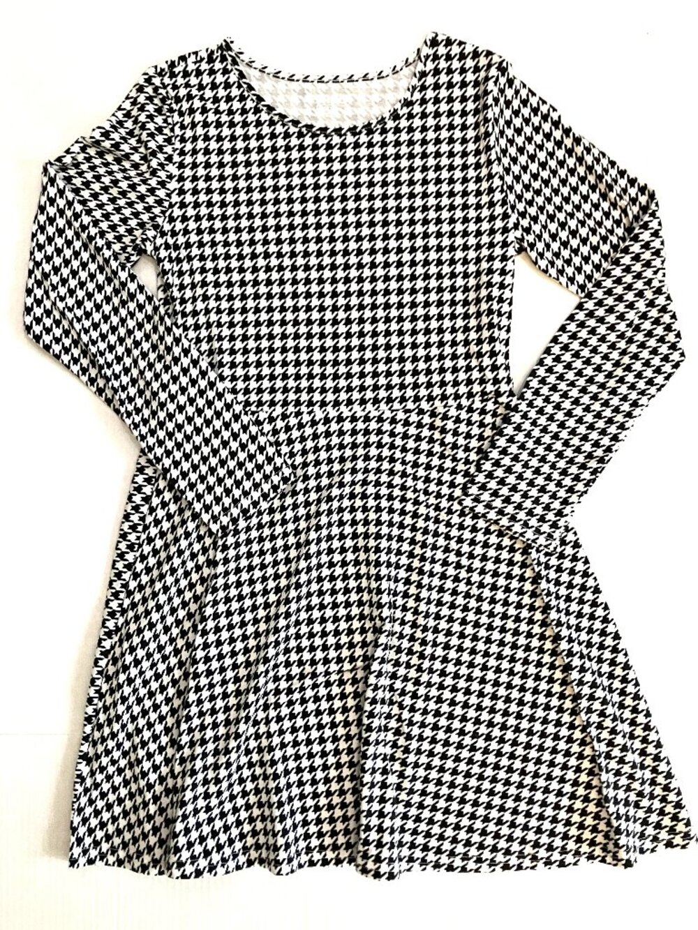14 The Children's Place Black & White Houndstooth Long-Sleeve Dress